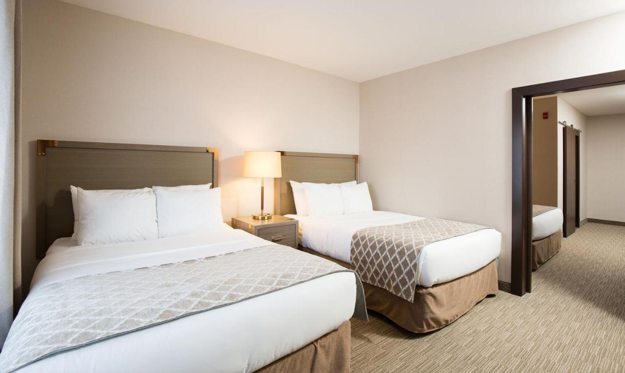 Pomeroy Inn & Suites Prince George Extérieur photo
